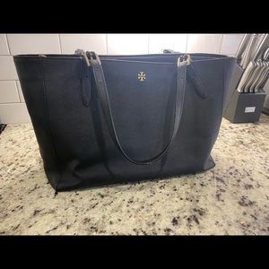Black Tory Burch Robinson Large Leather Tote